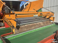 Stortbak Miedema SB55 stortbunker 200 cm bodembreedte