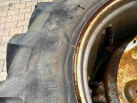 Wielen, Banden, Velgen & Afstandsringen Michelin 16.9x34