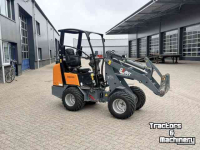 Shovel / Wiellader / Kniklader Giant D263s