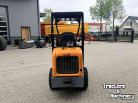 Shovel / Wiellader / Kniklader Giant D263s
