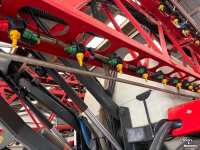 Veldspuit Kverneland iXdrive 6000 liter