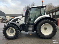 Tractor / Trekker Valtra T154 Active