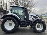 Tractor / Trekker Valtra T154 Active