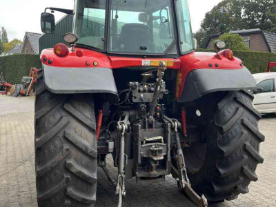 Tractor / Trekker Massey Ferguson 6465 Dyna-6 Tractoren