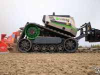 Autonome tractor / Robot tractor AgXeed AgBot 5.112T2 Robottrekker