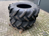 Wielen, Banden, Velgen & Afstandsringen Barum 420/70R24 TRACTION AR70