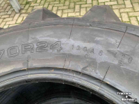 Wielen, Banden, Velgen & Afstandsringen Barum 420/70R24 TRACTION AR70