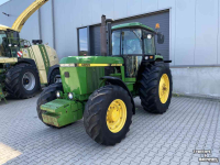 Tractor / Trekker John Deere 4055