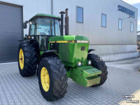 Tractor / Trekker John Deere 4055