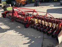Rijenspuit Steketee MS 1 kappenspuit 3 bedden