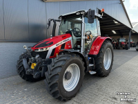 Tractor / Trekker Massey Ferguson 5S.115 Dyna-4