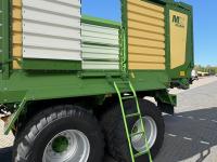 Opraapwagen Krone MX 330 GL
