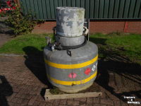 Brandstoftank / Vloeistoftank  mobiele dieseltank 380 liter 12 v