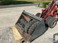 Shovel / Wiellader / Kniklader Giant KL222/A