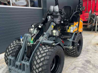 Shovel / Wiellader / Kniklader Giant G2700 X-TRA HD+
