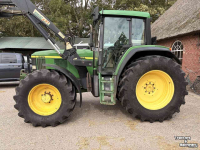 Tractor / Trekker John Deere 6810