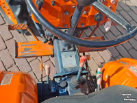 Compact tractor Kubota B7000