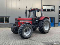 Tractor / Trekker Case-IH 1255 XL