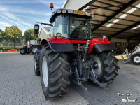 Tractor / Trekker Massey Ferguson 7715-S Dyna-6