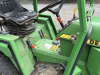 Compact tractor John Deere 855 Diesel met maaidek en cabine
