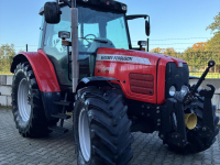Tractor / Trekker Massey Ferguson 5455 Dyna4