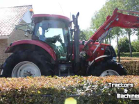 Tractor / Trekker Case-IH Puma 140 met voorlader