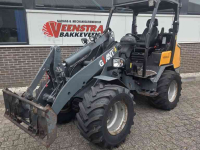 Shovel / Wiellader / Kniklader Giant V6004T X-tra