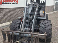 Shovel / Wiellader / Kniklader Giant V6004T X-tra