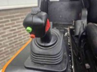 Shovel / Wiellader / Kniklader Giant V6004T X-tra