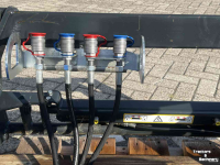 Front-laders / Frontlader / Voorlader Stoll Schwinge Profiline FZ43-27.1 New Holland paint