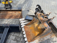 Rupskraan / Graafmachine op rupsen JCB 36C-1