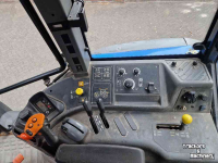 Tractor / Trekker New Holland TM130