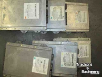 Tractor / Trekker New Holland ECU  Diverse en Bedieningshendels.