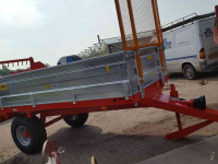 Mestverspreider / Stalmeststrooier  Mestverspreider 4 Ton