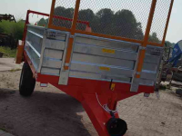 Mestverspreider / Stalmeststrooier  Mestverspreider 4 Ton