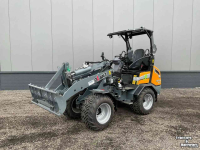 Shovel / Wiellader / Kniklader Giant G2200E