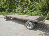 Vierwielige wagen / Landbouwwagen  Platte wagen balenwagen hooiwagen