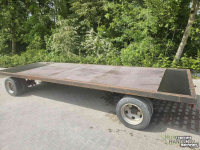 Vierwielige wagen / Landbouwwagen  Platte wagen balenwagen hooiwagen