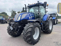 Tractor / Trekker New Holland T7.225AC