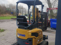 Mini-graver / Mini-graafmachine XCMG XE18E