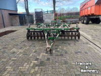 Cultivator John Deere kultivator getrokken 3.50 m , cultivator