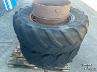 Wielen, Banden, Velgen & Afstandsringen Michelin Dubbelwiel passend aan 25 Inch velg+haak
