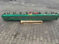 Zaaimachine Unia Zaaimachine 3 meter opbouw vleugelschaar cultivator
