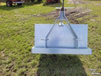 Overige grondbewerkingsmachines en toebehoren  Grondbak  100 .125 . 150 & 180 cm