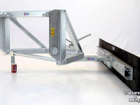 Overige tuin- en parkmachines en toebehoren Qmac 240 MECH SCHUIN MATBRO PINCONE