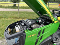 Compact tractor John Deere 3038E