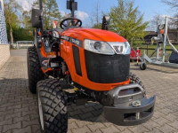 Smalspoor tractor TAFE Occasion | Tafe 6028H HST mini tractor