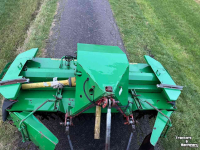 Maaier John Deere 320 & C228A