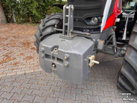 Tractor / Trekker Massey Ferguson 7s.180 Dyna6 Efficient