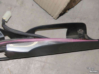 Tractor / Trekker New Holland NewH T5 / Case-IH Farmall Armleuning met joystick Parts no:47977310